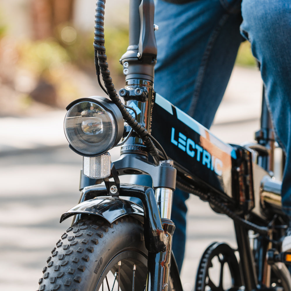 elite headlight mounted on lectric XP 3.0