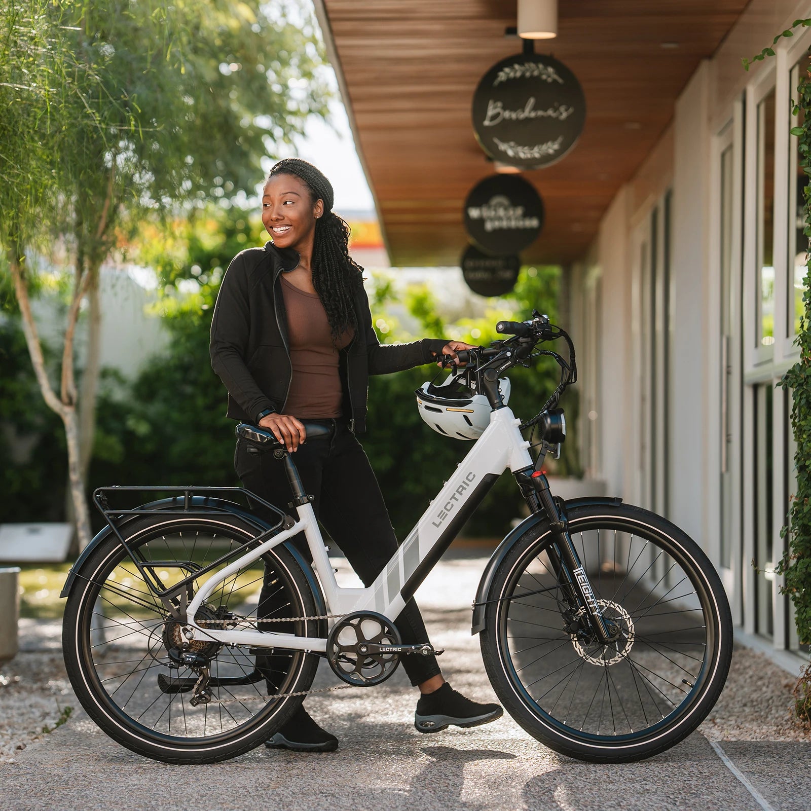 XPress 750 Step-Thru eBike